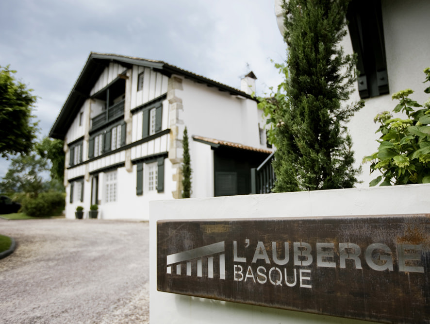 HOTEL AUBERGE BASQUE ****